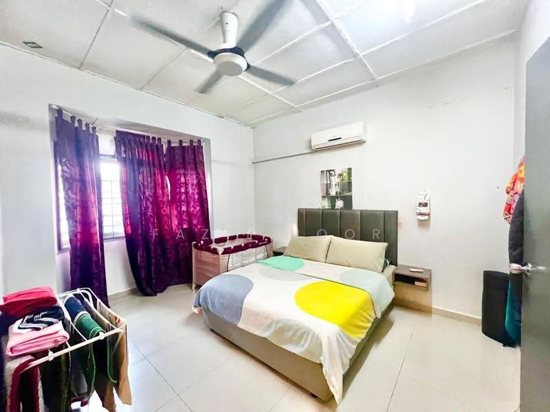 2-storey Terraced House for Sale in Kajang (Selangor) - Fazie Noor - Bedroom - PropertyGuru.com.my