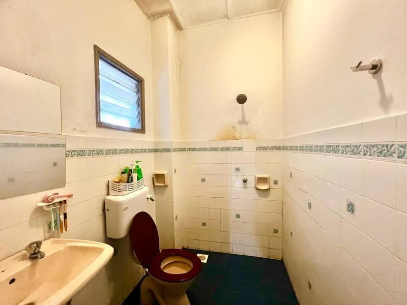 2-storey Terraced House for Sale in Kajang (Selangor) - Fazie Noor - Bathroom - PropertyGuru.com.my
