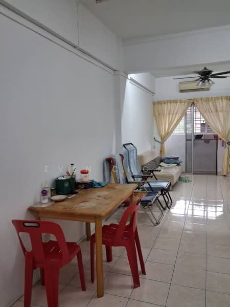 Apartment for Sale at Red Ruby - Even Chong - Living Room - PropertyGuru.com.my
