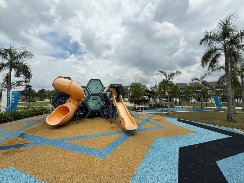 Rumah Teres 2-Tingkat untuk Dijual di Cyberjaya (Selangor) - Henry Liew - Exterior - PropertyGuru.com.my