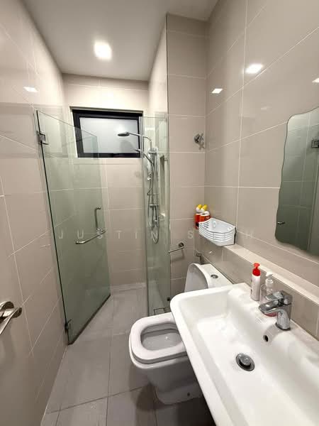 Condominium for Sale at Waltz Residences - Justin Seah - Bathroom - PropertyGuru.com.my