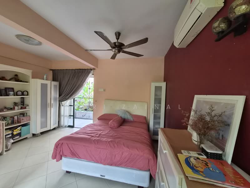 Bungalow House untuk Dijual di Seksyen 7 (Shah Alam) - Fitri Zainal - Bedroom - PropertyGuru.com.my