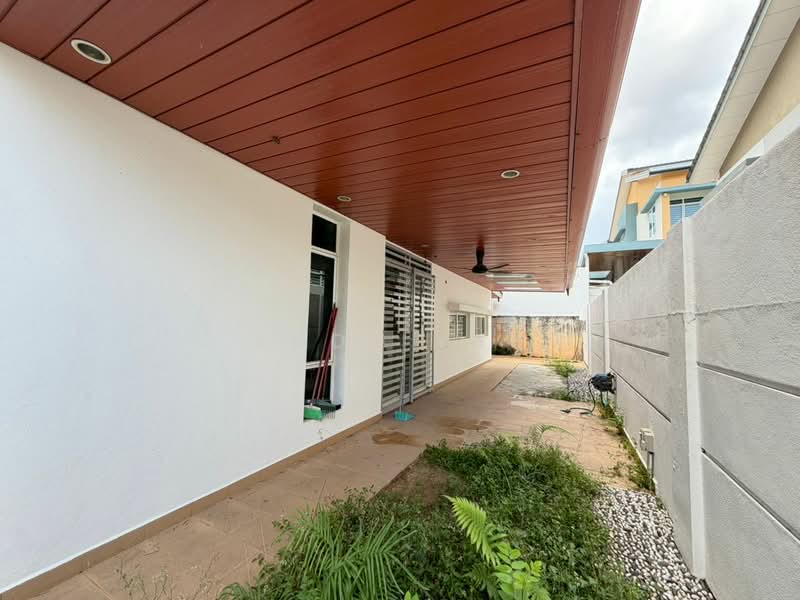 Rumah Berkembar untuk Dijual di Rawang (Selangor) - Andy Yap - Exterior - PropertyGuru.com.my