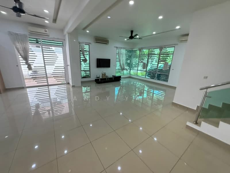 Rumah Berkembar untuk Dijual di Rawang (Selangor) - Andy Yap - Living Room - PropertyGuru.com.my