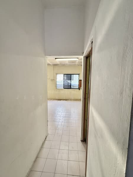 1-storey Terraced House for Sale in Bandar Baru Permas Jaya (Permas Jaya) - Jesserine Neo - Interior - PropertyGuru.com.my