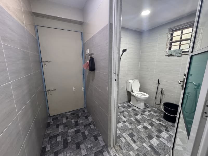 2-storey Terraced House for Sale in Taman Puchong Intan (Puchong) - EE Ling - Bathroom - PropertyGuru.com.my