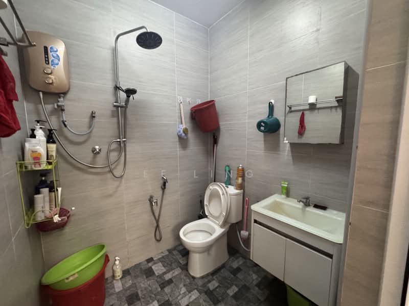 2-storey Terraced House for Sale in Taman Puchong Intan (Puchong) - EE Ling - Bathroom - PropertyGuru.com.my