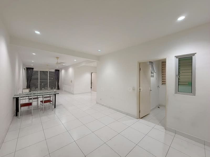 Condominium for Sale at Elit Heights @ Bayan City - Vincent Ooi - Living Room - PropertyGuru.com.my