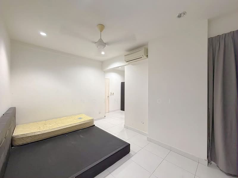 Condominium for Sale at Elit Heights @ Bayan City - Vincent Ooi - Bedroom - PropertyGuru.com.my