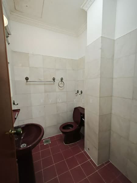 Rumah Teres 2-Tingkat untuk Dijual di Johor Bahru (Johor) - Kym Kee - Bathroom - PropertyGuru.com.my