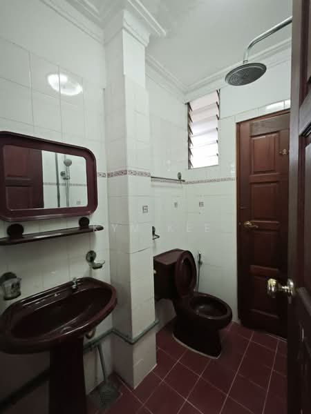 Rumah Teres 2-Tingkat untuk Dijual di Johor Bahru (Johor) - Kym Kee - Bathroom - PropertyGuru.com.my