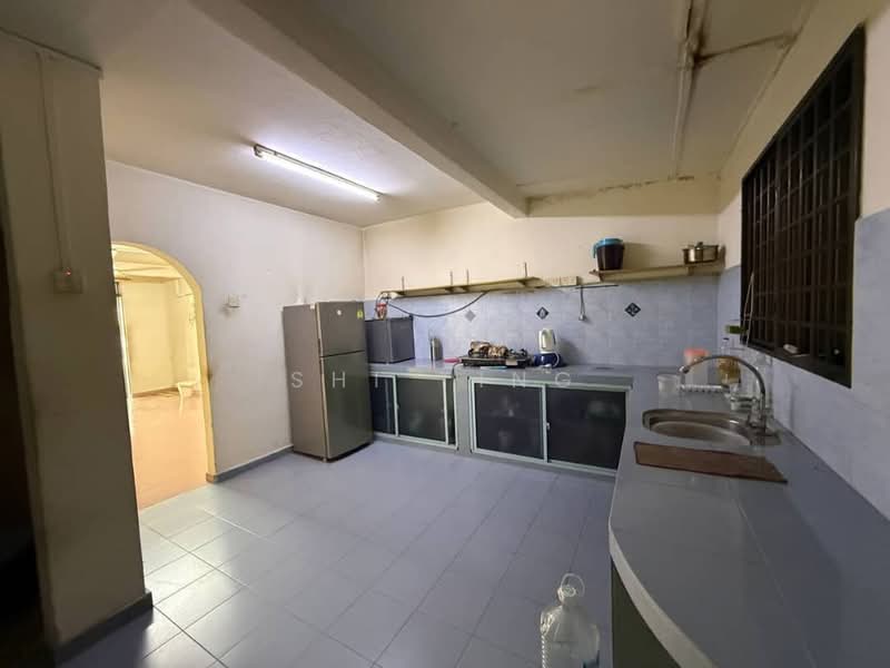 Rumah Teres 2-Tingkat untuk Dijual di Taman Johor Jaya (Johor Bahru) - Shi Ting - PropertyGuru.com.my