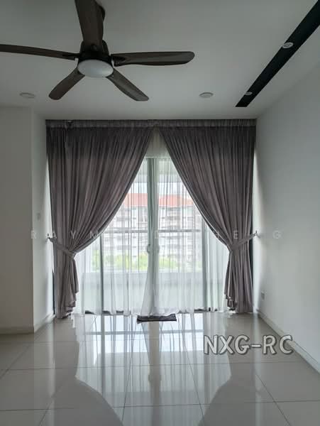 Kediaman Servis untuk Dijual di Fortune Perdana - Raymond Cheng - Living Room - PropertyGuru.com.my
