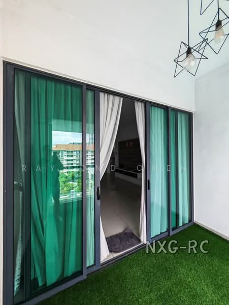 Kediaman Servis untuk Dijual di Fortune Perdana - Raymond Cheng - Balcony - PropertyGuru.com.my