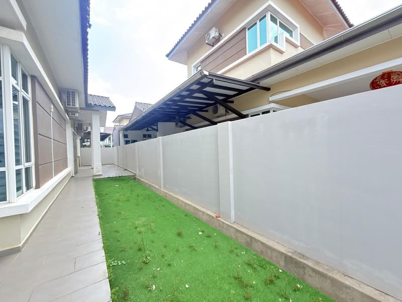 Rumah Kluster untuk Dijual di Taman Kluang Perdana (Kluang) - May Tan - Exterior - PropertyGuru.com.my