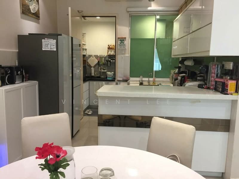 Rumah Teres 2-Tingkat untuk Disewa di Ampang Saujana (Ampang) - Vincent Lee - Kitchen - PropertyGuru.com.my