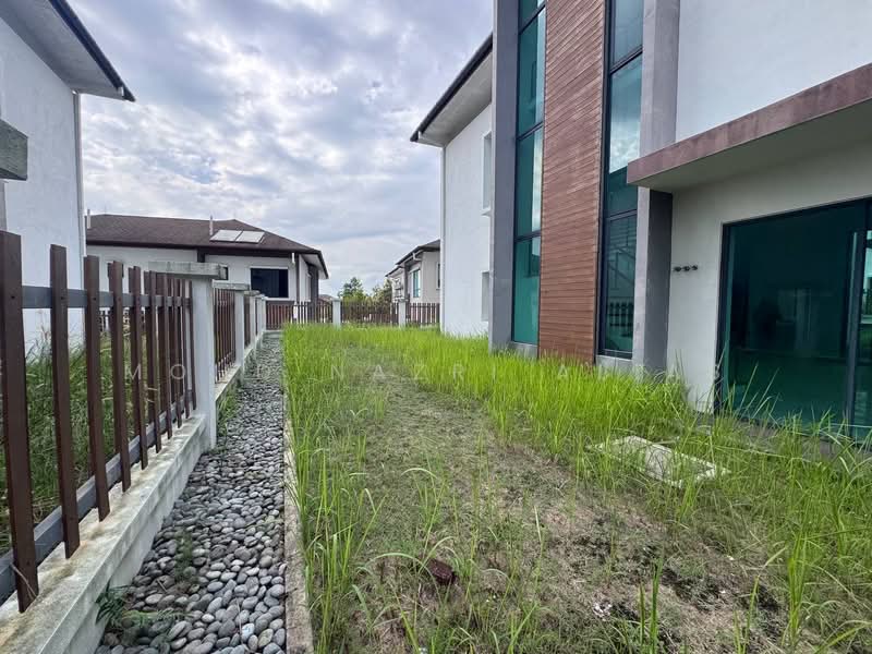 Bungalow House untuk Dijual di Subang Bestari (Shah Alam) - Mohd Nazri Alias - Exterior - PropertyGuru.com.my