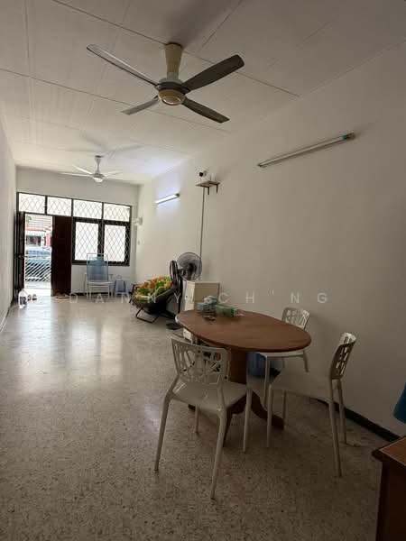 Rumah Teres 1-Tingkat untuk Disewa di Gelugor (Penang) - Danny Ch'ng - Living Room - PropertyGuru.com.my