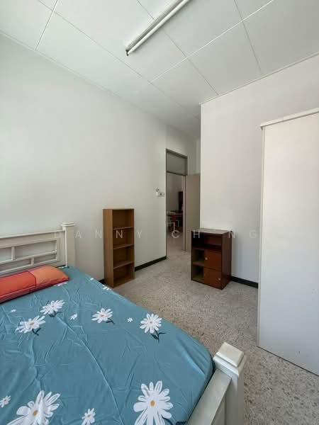 Rumah Teres 1-Tingkat untuk Disewa di Gelugor (Penang) - Danny Ch'ng - Bedroom - PropertyGuru.com.my