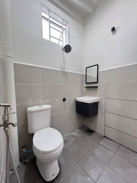 Rumah Teres 3-Tingkat untuk Dijual di Bandar Seremban Selatan (Seremban) - Hana Zaini - Bathroom - PropertyGuru.com.my