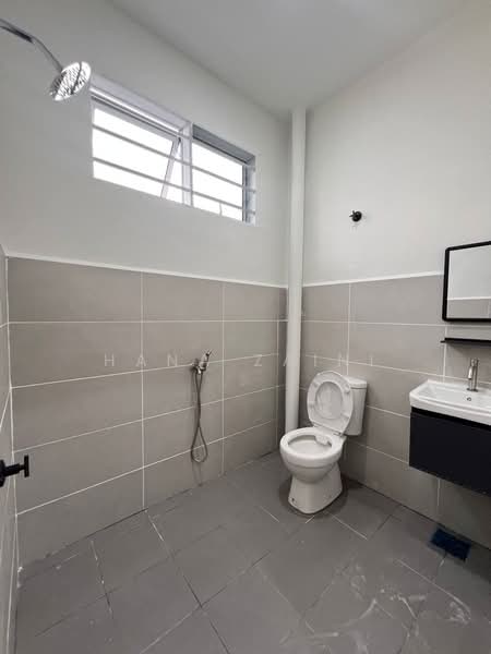 Rumah Teres 3-Tingkat untuk Dijual di Bandar Seremban Selatan (Seremban) - Hana Zaini - Bathroom - PropertyGuru.com.my