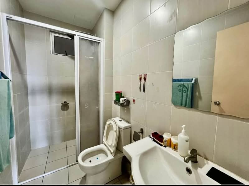 Kediaman Servis untuk Dijual di Meridin Bayvue Serviced Apartment - SJ CHAN - PropertyGuru.com.my