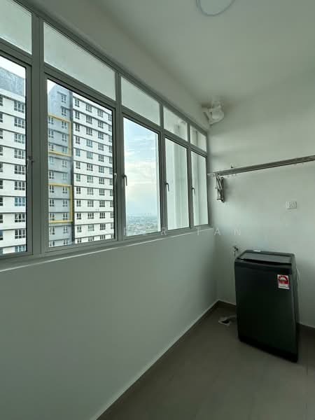 Service Residence for Rent at Nexus @ Kajang Station (Tower B) - Jasper Tan - Balcony - PropertyGuru.com.my