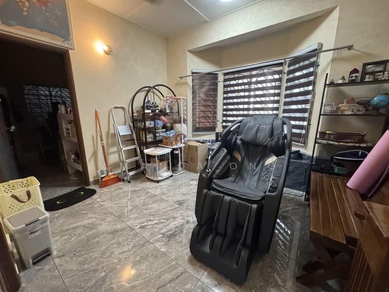 Semi-Detached House for Sale in Bandar Country Homes (Rawang) - Amanda Ong - Living Room - PropertyGuru.com.my