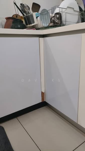 Kediaman Servis untuk Dijual di Jadite Suites - Dave KS - Kitchen - PropertyGuru.com.my