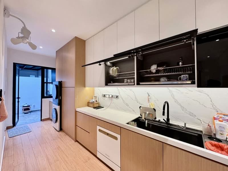 Rumah Kluster untuk Dijual di Skudai (Johor) - Janice . - Kitchen - PropertyGuru.com.my