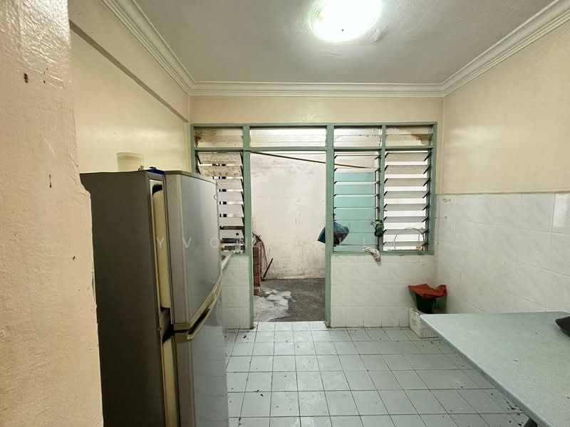 Pangsapuri untuk Dijual di Sri Intan - Yvonne Lim - Kitchen - PropertyGuru.com.my