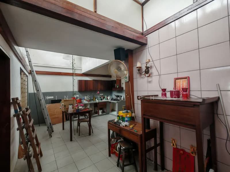 Rumah Teres 1-Tingkat untuk Dijual di Taman Overseas Union (Taman Oug) (Jalan Klang Lama (Old Klang Road)) - Kingston Choo - Kitchen - PropertyGuru.com.my