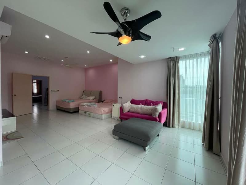 Rumah Teres 2-Tingkat untuk Dijual di Taman Setia Indah (Tebrau) - SJ CHAN - Living Room - PropertyGuru.com.my