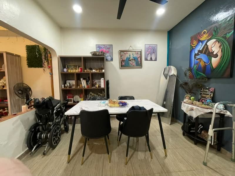 Rumah Teres 1-Tingkat untuk Dijual di Taman zamrud (Ulu Tiram) - Kc Teo - PropertyGuru.com.my