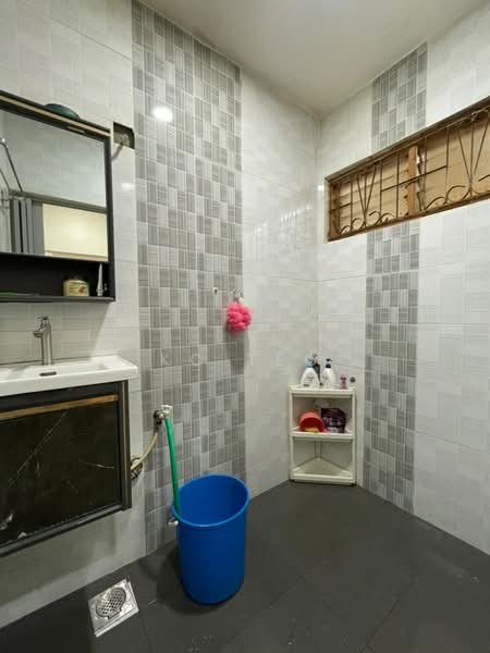 Rumah Teres 1-Tingkat untuk Dijual di Taman zamrud (Ulu Tiram) - Kc Teo - PropertyGuru.com.my