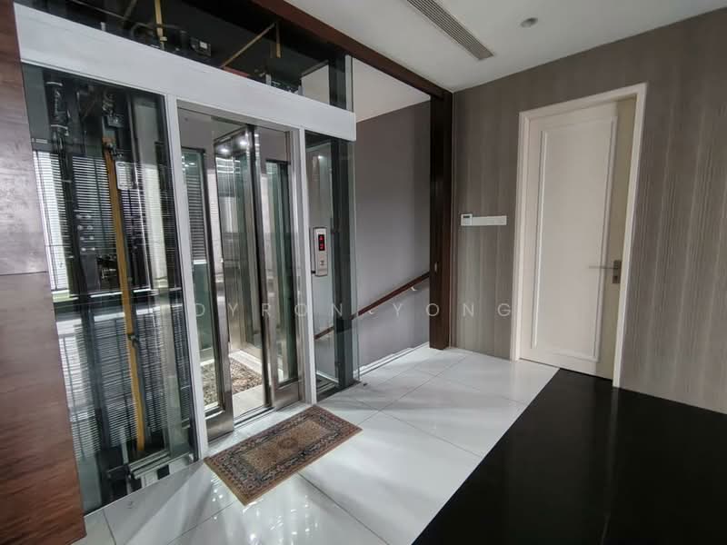 Bungalow House for Sale in Batu 9 (Cheras) - Dyron Yong - Lobby - PropertyGuru.com.my