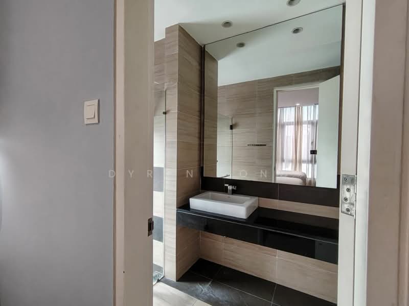 Bungalow House for Sale in Batu 9 (Cheras) - Dyron Yong - Bathroom - PropertyGuru.com.my