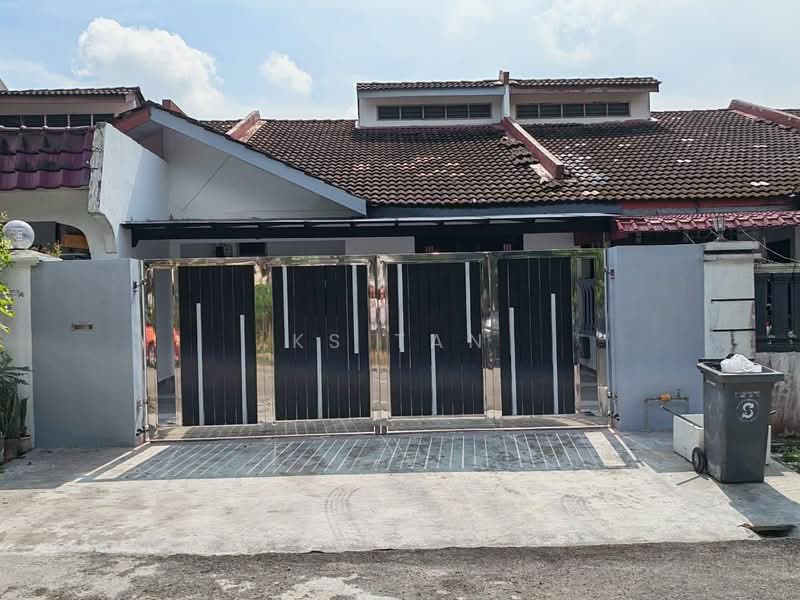 1-storey Terraced House for Sale in Taman Puteri Wangsa (Ulu Tiram) - KS Tan - PropertyGuru.com.my