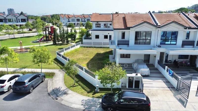 Rumah Teres 2-Tingkat untuk Dijual di Bangi (Selangor) - Fazie Noor - Exterior - PropertyGuru.com.my