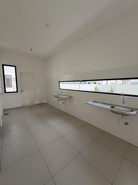 2-storey Terraced House for Sale in Suria Heights, Corner Sendayan House, S2 Heights (Bandar Sri Sendayan) - Ong Jia Hui - Kitchen - PropertyGuru.com.my