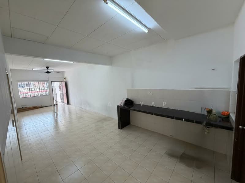 Rumah Teres 1-Tingkat untuk Dijual di Desa Mutiara (Rawang) - Roman Yap - Interior - PropertyGuru.com.my