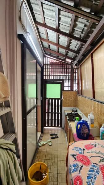 Rumah Teres 2.5-Tingkat untuk Dijual di Seksyen 7 (Shah Alam) - Tabris Wong - Kitchen - PropertyGuru.com.my