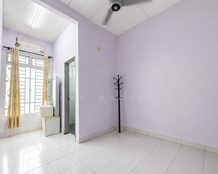 Terraced House for Sale in Bandar Putera 2 (Klang) - Kho Daniel - Interior - PropertyGuru.com.my