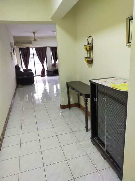 Kondominium untuk Dijual di Desa Kiara - Amanda Ong - Living Room - PropertyGuru.com.my