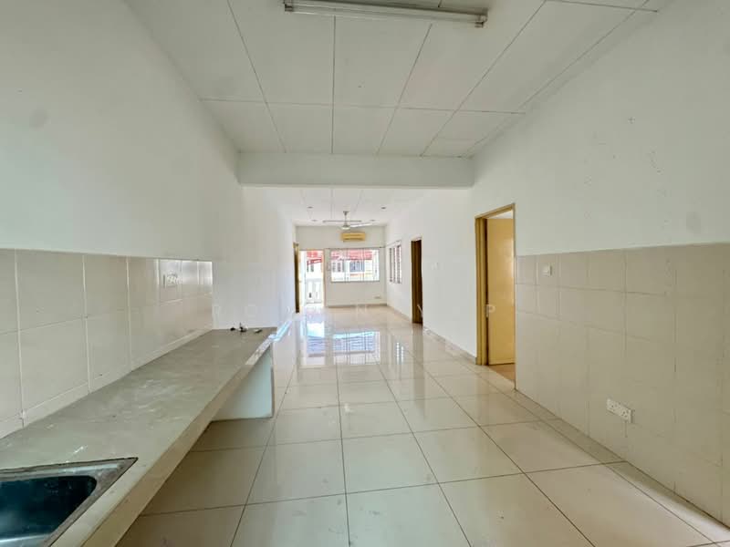 Rumah Teres 1-Tingkat untuk Dijual di Desa Mutiara (Rawang) - Roman Yap - Kitchen - PropertyGuru.com.my