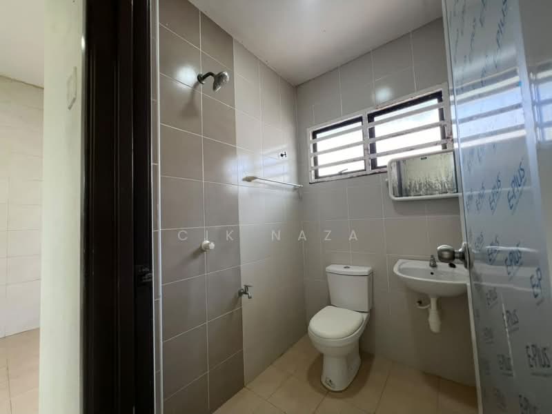 1-storey Terraced House for Sale in Mantin (Negeri Sembilan) - Cik Naza - Bathroom - PropertyGuru.com.my