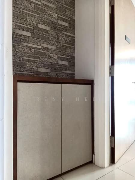 Kediaman Servis untuk Dijual di Southkey Mosaic - Reny Hee - Interior - PropertyGuru.com.my