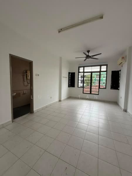 3-storey Terraced House for Rent in Bandar Seri Alam (Masai) - Lucas Tan - PropertyGuru.com.my