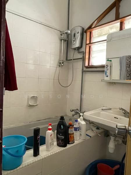 2-storey Terraced House for Sale in Taman Sri Rampai (Wangsa Maju) - Welson Moo - Bathroom - PropertyGuru.com.my