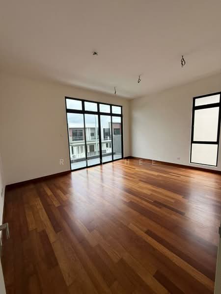 Rumah Berkembar untuk Dijual di Taman Sutera Utama (Skudai) - Reny Hee - Interior - PropertyGuru.com.my